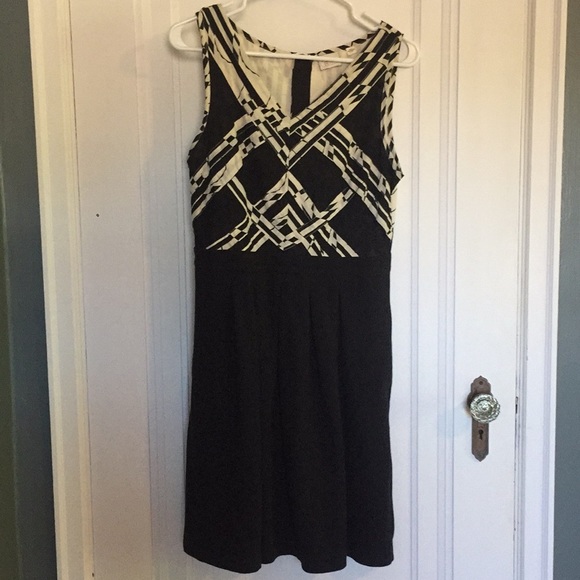 Postmark Dress - Picture 1 of 7